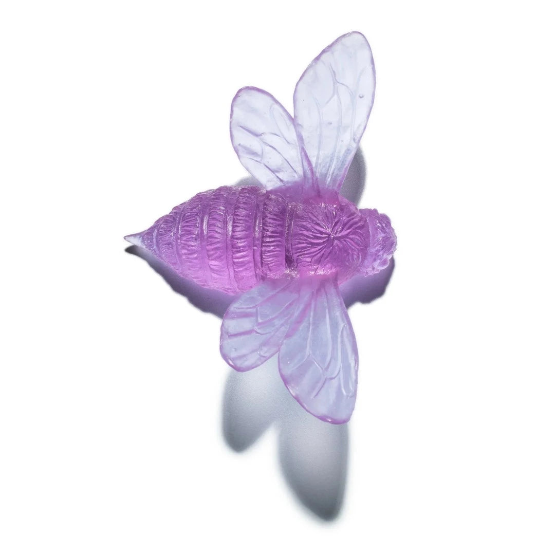 Bee Wings Out
