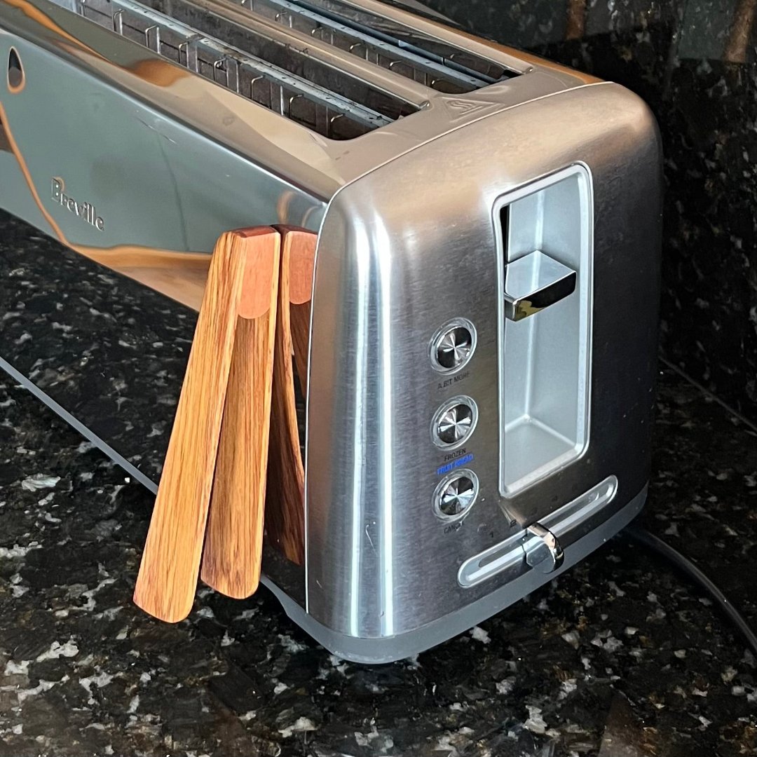 Rimu Toast Tongs