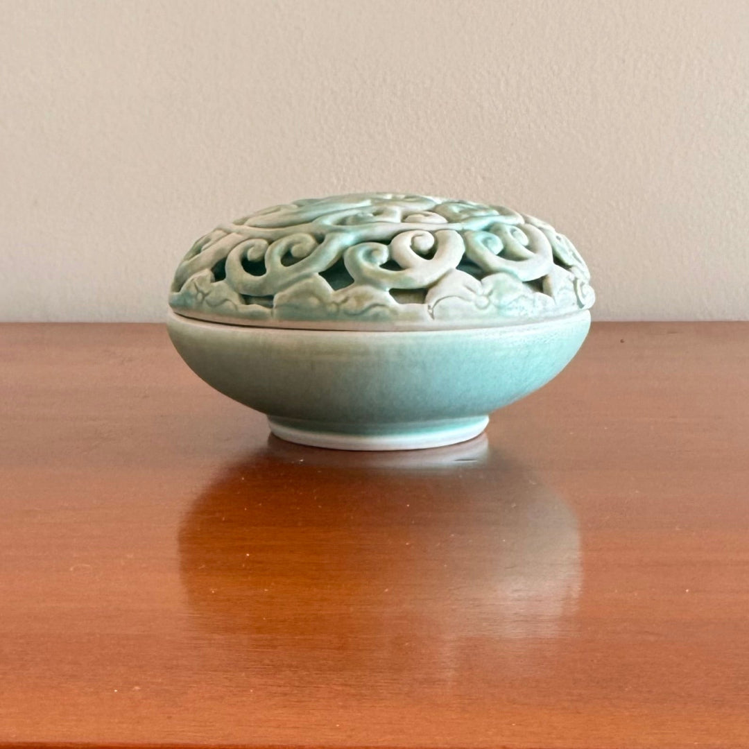 Double Walled Reticulated Dish With Tiki & Koru Motif