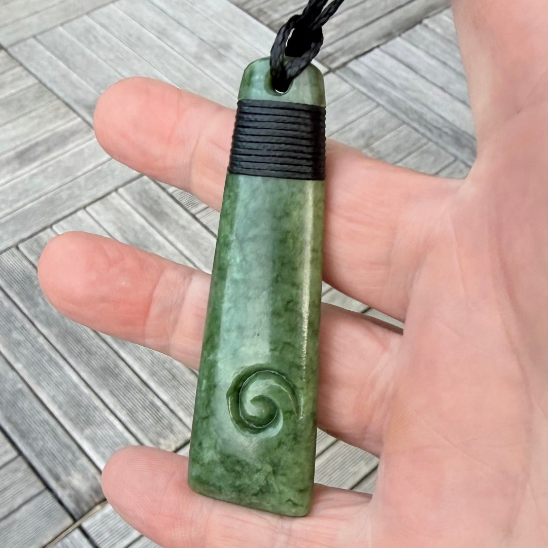 Carved Koru Pounamu Toki | Medium