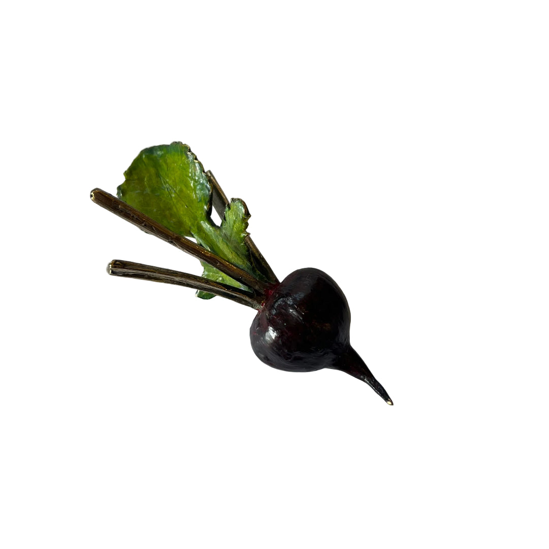Bronze Radish With Leaves