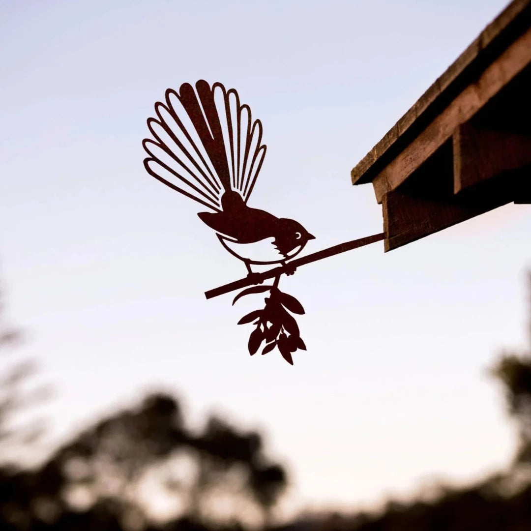 Pīwakawaka  | Fantail | Metalbird