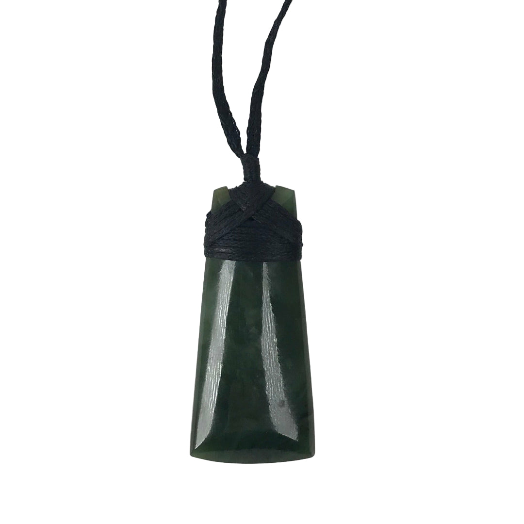 Small Toki Pounamu Pendant | 40mm