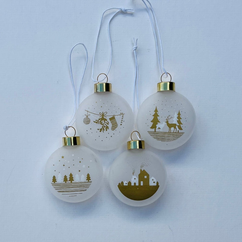 Reindeer Frosted Glass Christmas Bauble