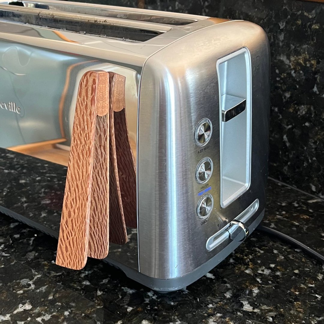 Rewarewa Toast Tongs