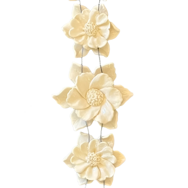 Vertical Flower Wall Sculpture | Large