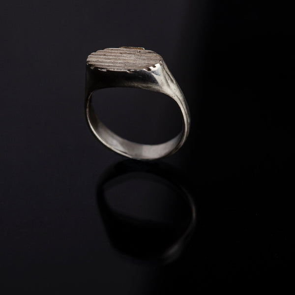 IKI Ellipse Theory Of Stripes Oval Ring
