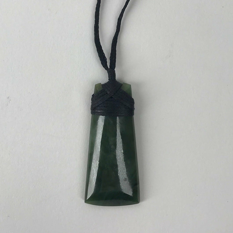 Small Toki Pounamu Pendant | New Zealand Greenstone