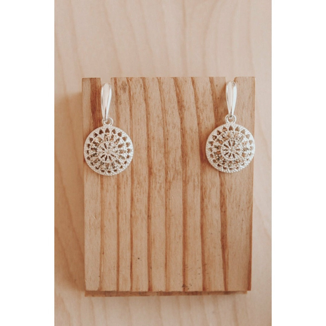 Connective Kina Silver Collection