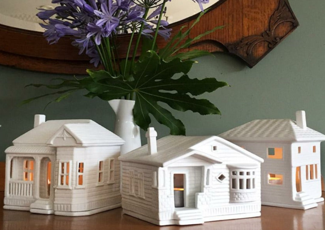NZ Bungalow Porcelain Tealight