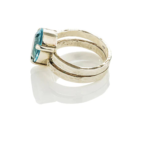 Venus Ring Blue Topaz Silver